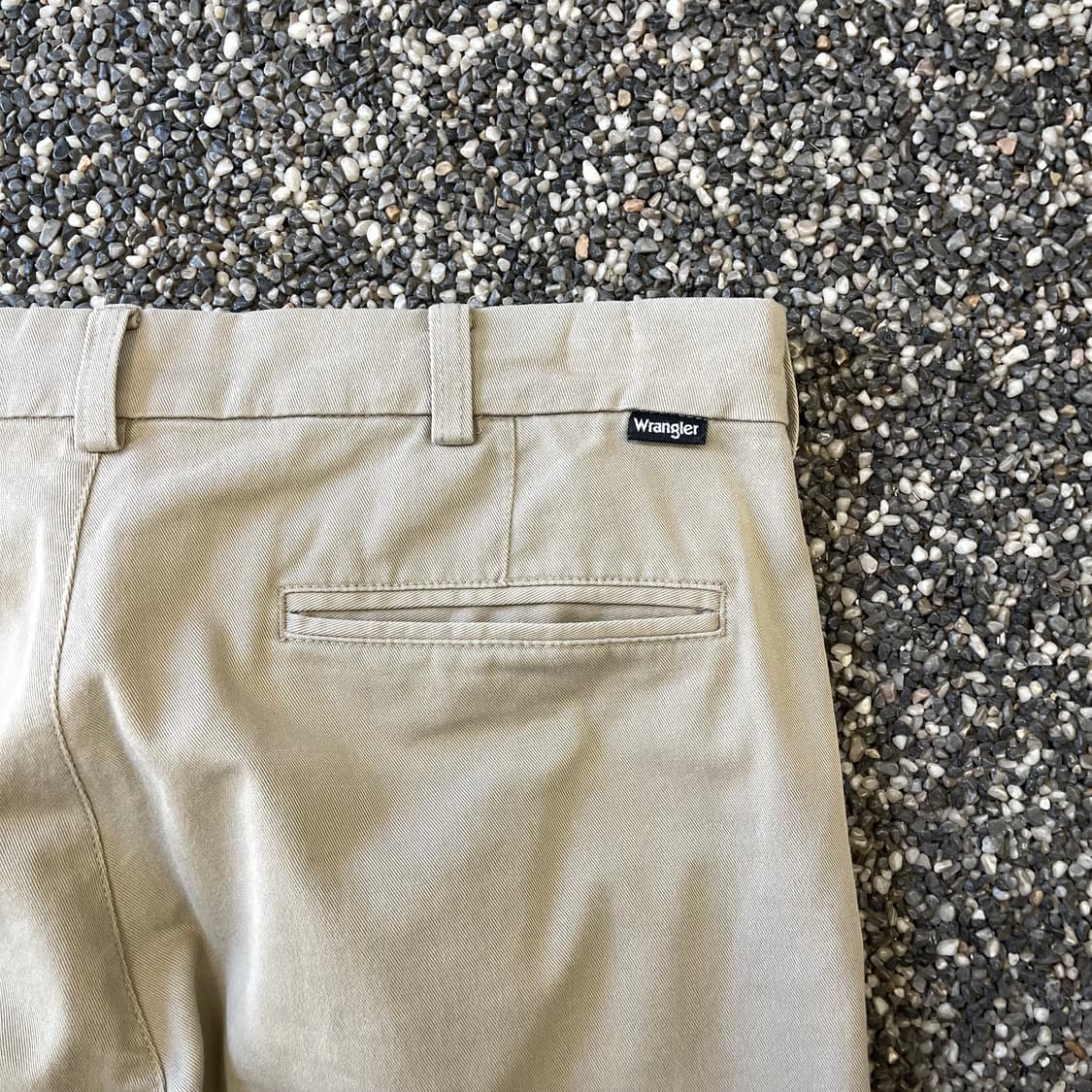 랭글러 베이지 투턱 치노 팬츠 상품이미지5