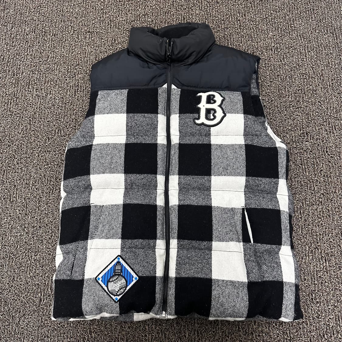 MLB 엠엘비 패딩 조끼 100(L) 상품이미지1