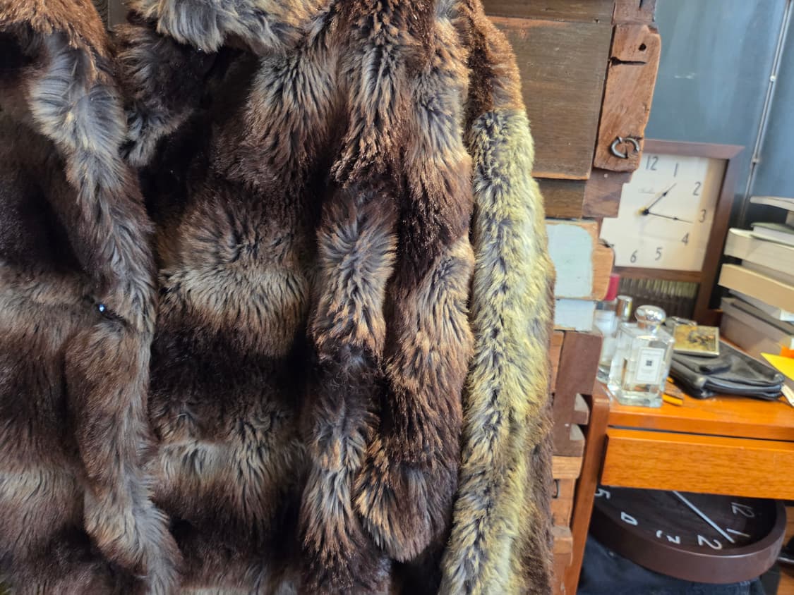 션존 에코퍼 코트 상품이미지5