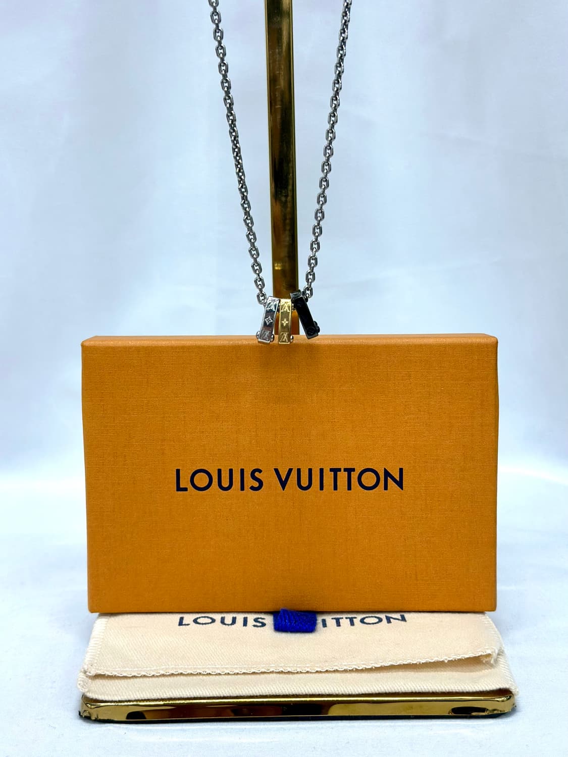 [정품]루이비통 모노그램 볼드 네클리스 상품이미지1