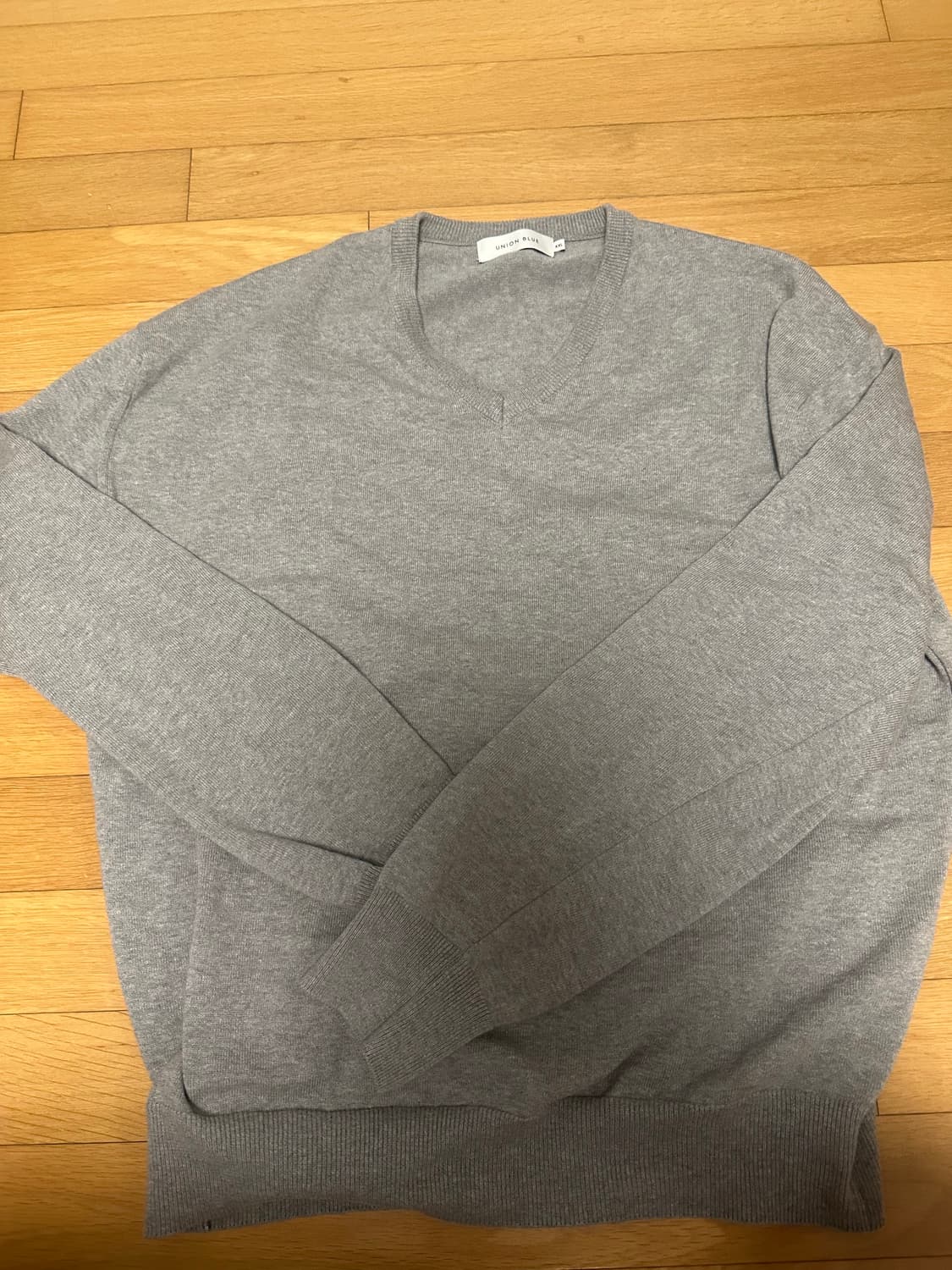 유니온블루 브이넥 니트 xxl팝니다 상품이미지1