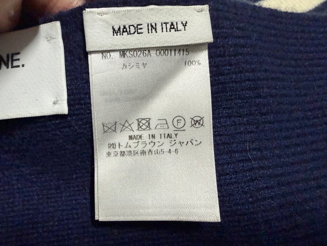 톰브라운 캐시미어 사선 네이비 머플러 상품이미지6