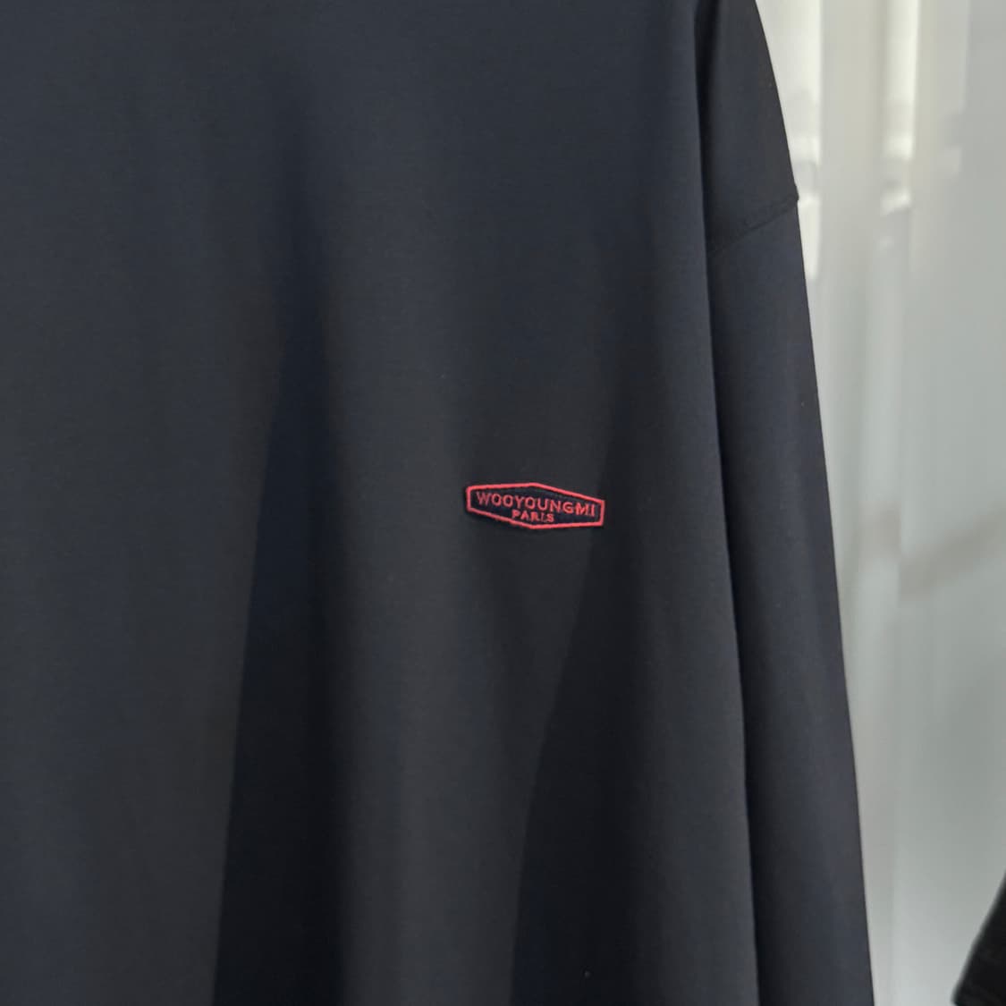 (54) 25SS 우영미 백로고 롱슬리브 티셔츠 상품이미지3