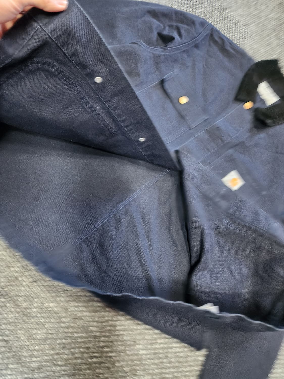 칼하트 미시건 초어코트 네이비 색상 XL사이즈 상품이미지4