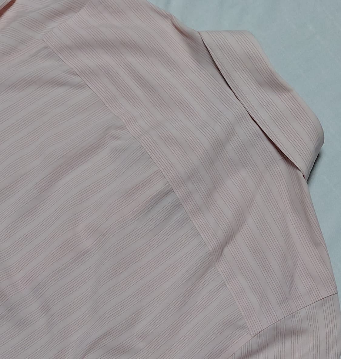 [Petite S] 에디바우어 핑크 스트라이프 링클프리 셔츠 상품이미지7