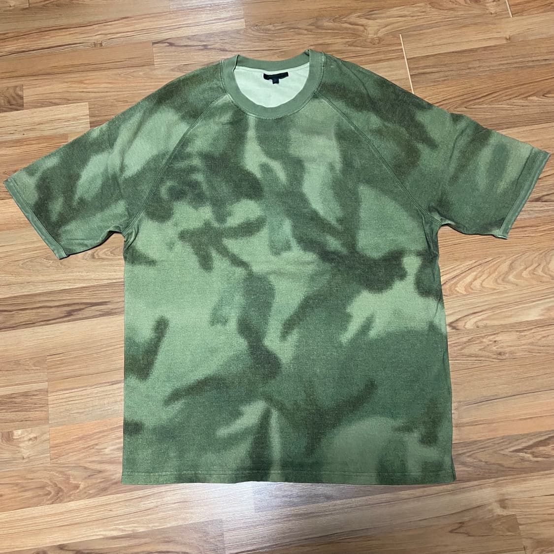 이지 시즌3 카모 오버핏 반팔 티셔츠 L 상품이미지1