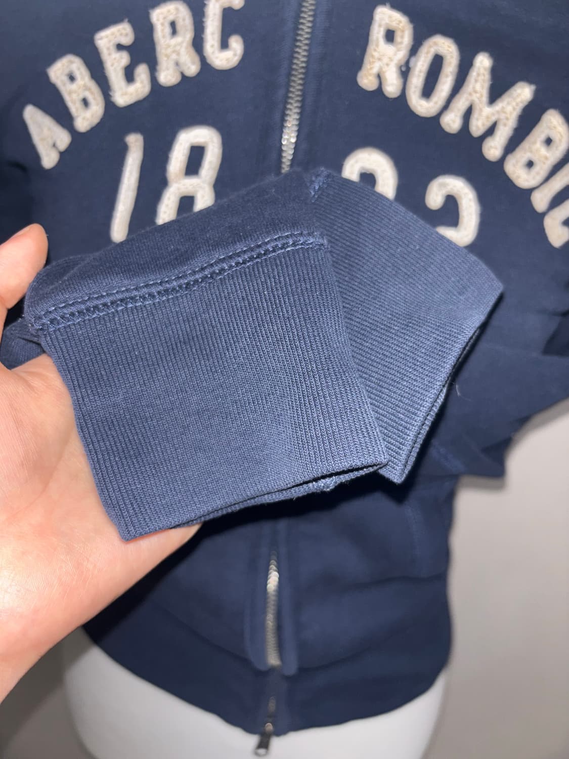 🚨연말세일🚨Abercrombie vintage zip-up 상품이미지4