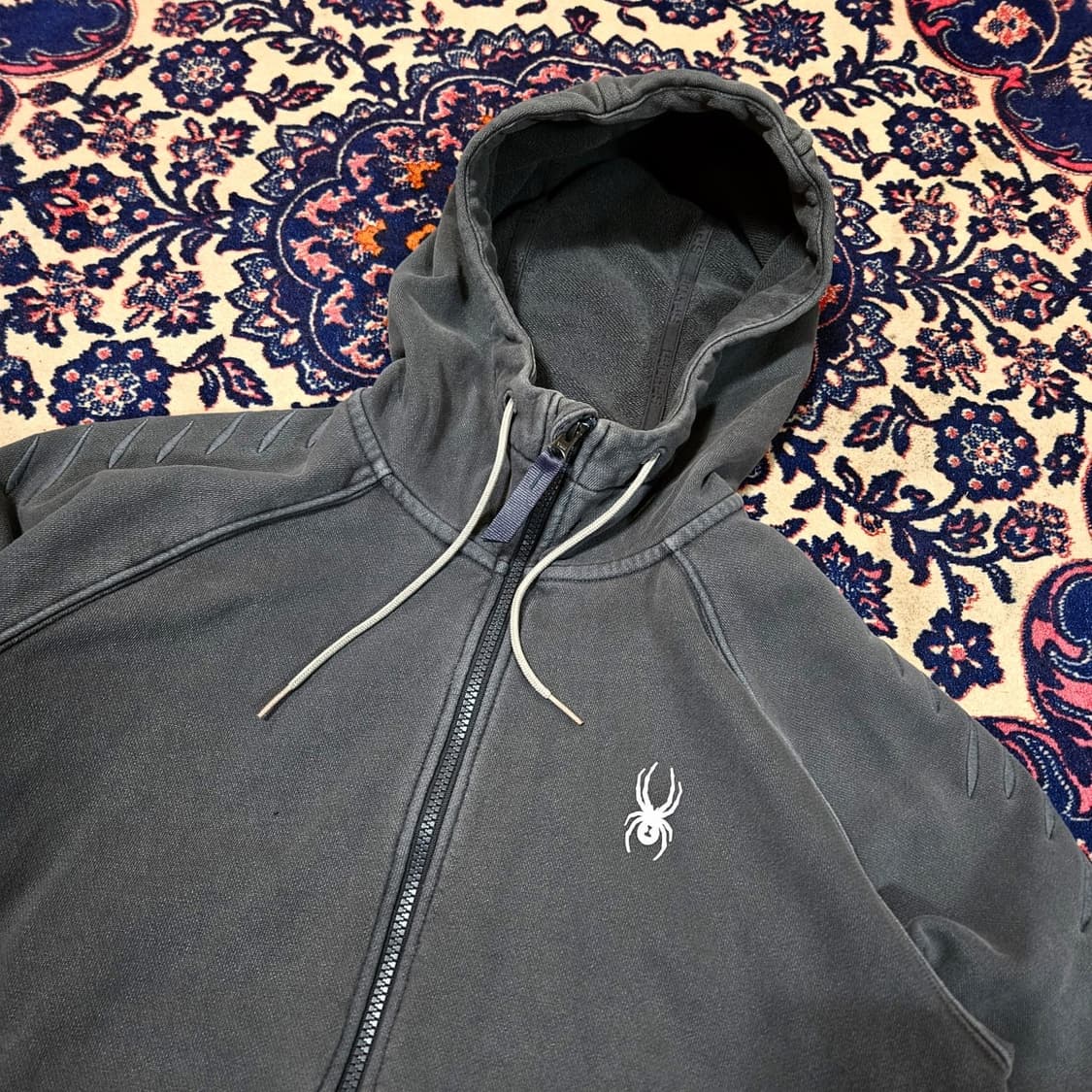 스파이더(SPYDER) 21FW 가먼트 워싱 디테일 자수 후드집업  상품이미지3