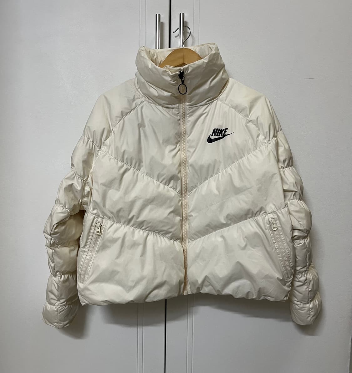 나이키 크롭 패딩 푸퍼 상품이미지1