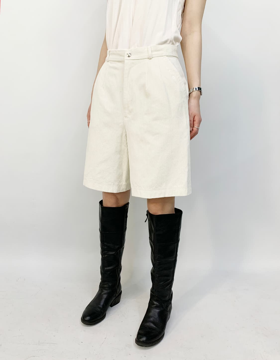 꾸레쥬 코듀로이 하프 팬츠 상품이미지3
