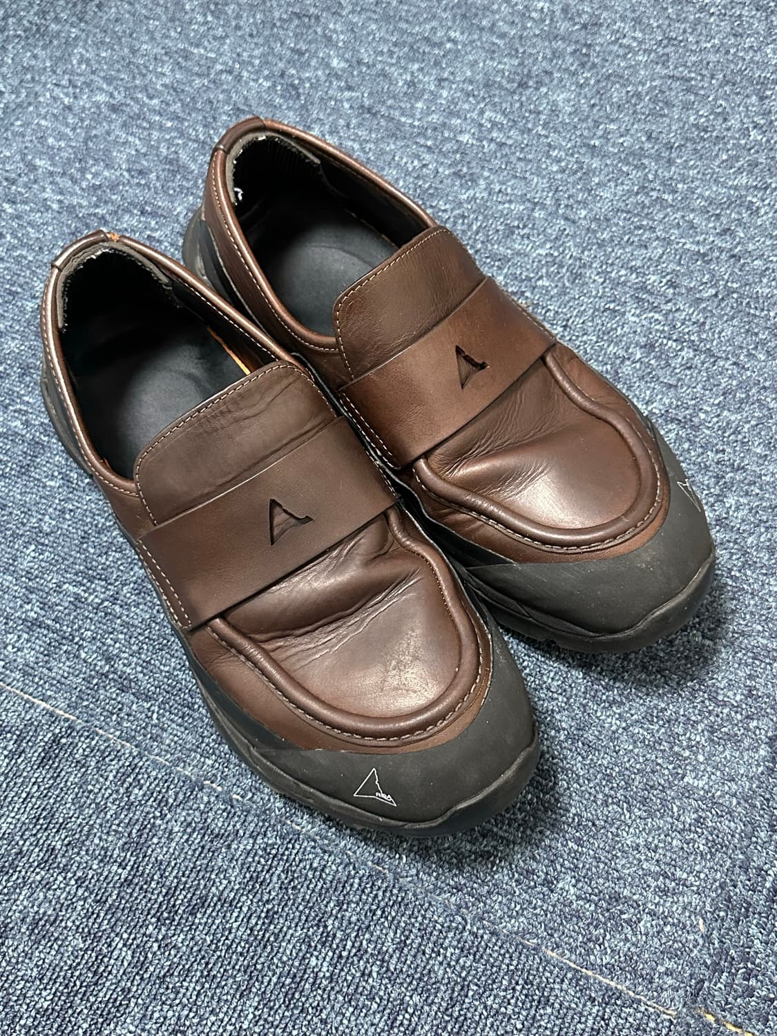 (43) 로아 로퍼 브라운  상품이미지1