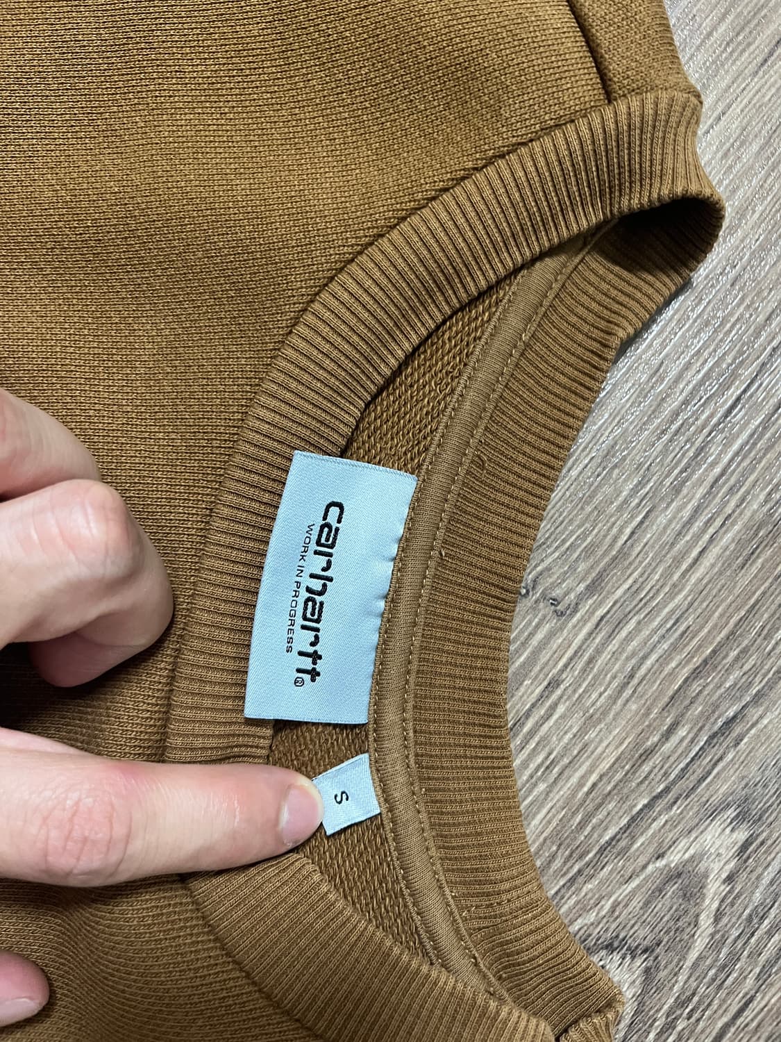 칼하트 포켓 된장 맨투맨 상품이미지2