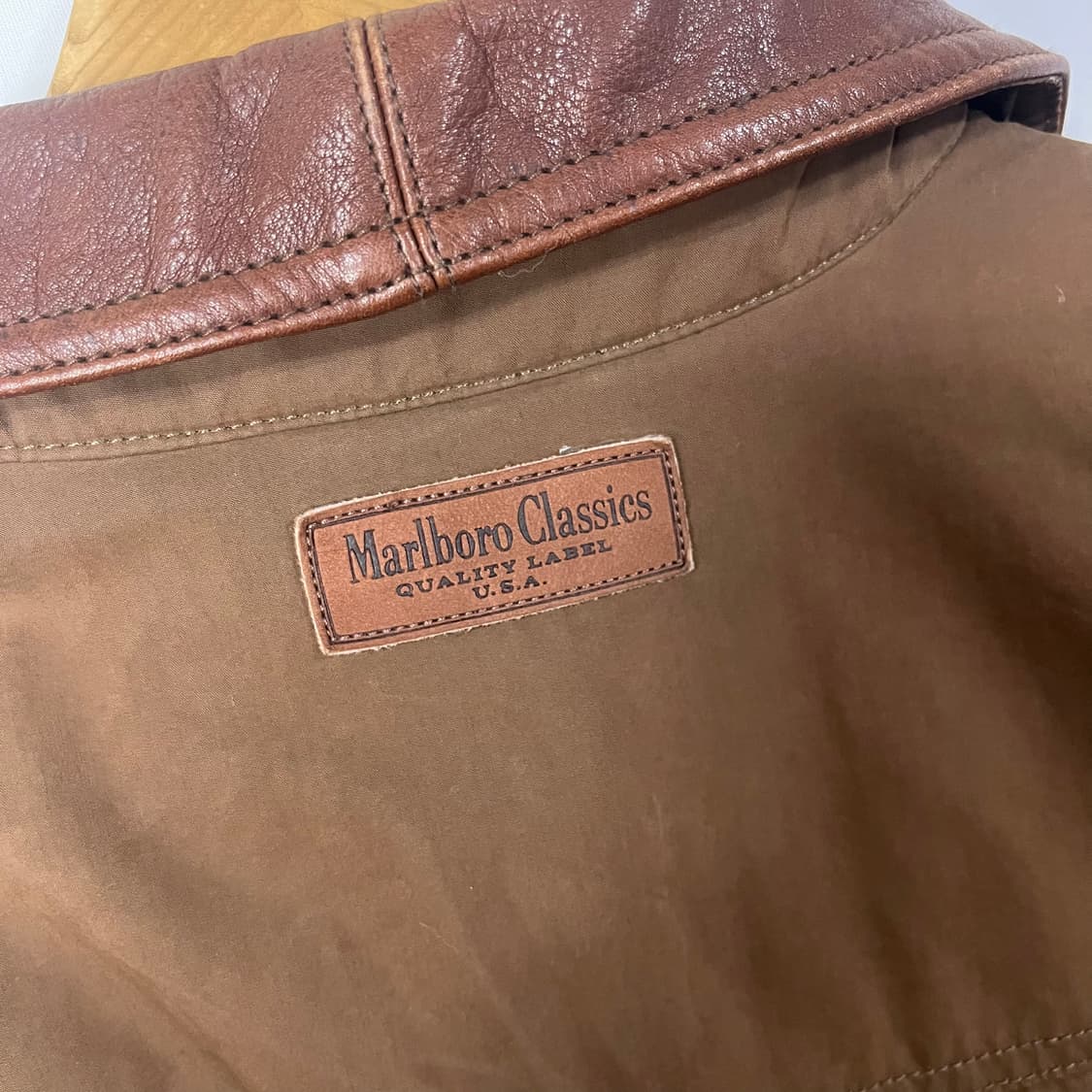 [Marlboro] 90‘s 말보로 클래식 레더카라 롱 코트 상품이미지4