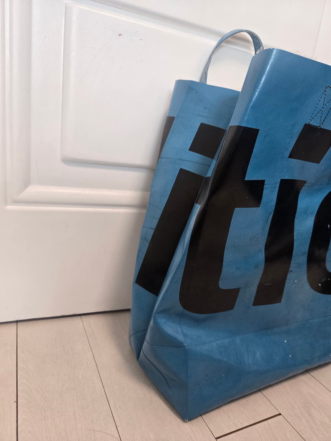 프라이탁 마이애미 바이스 (블루/블랙 레터링) 상품이미지4