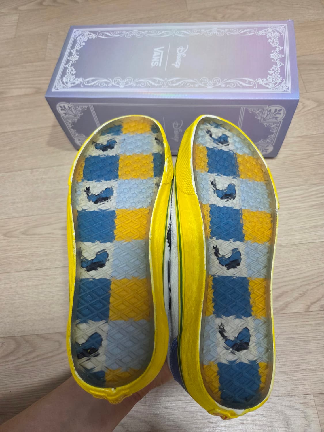 (새상품)반스 x 디즈니 콜라보 올드스쿨 데님 덕  상품이미지3