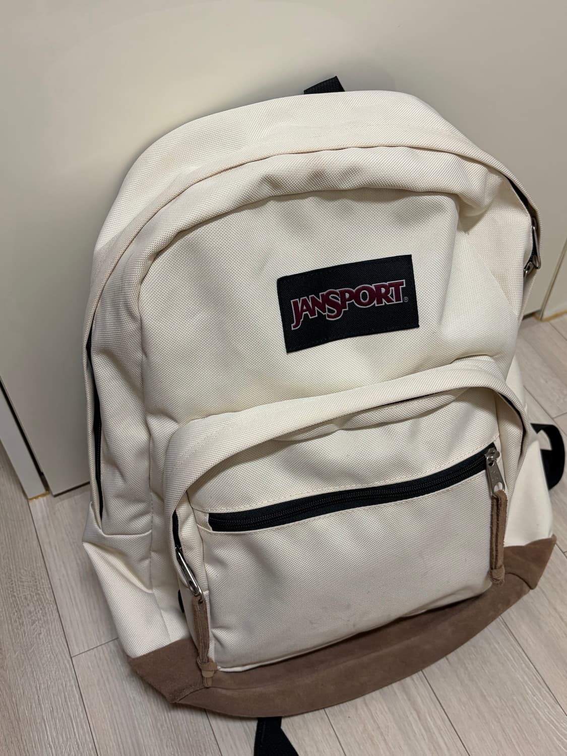 잔스포츠 베이지 백팩 상품이미지4