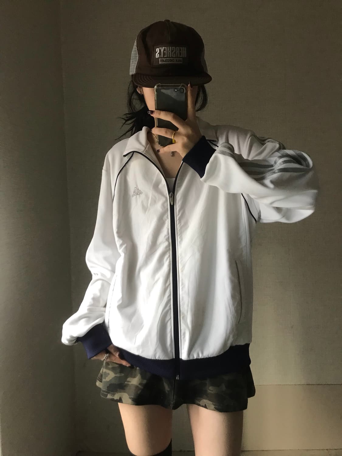 아디다스 화이트 실버 져지 상품이미지4