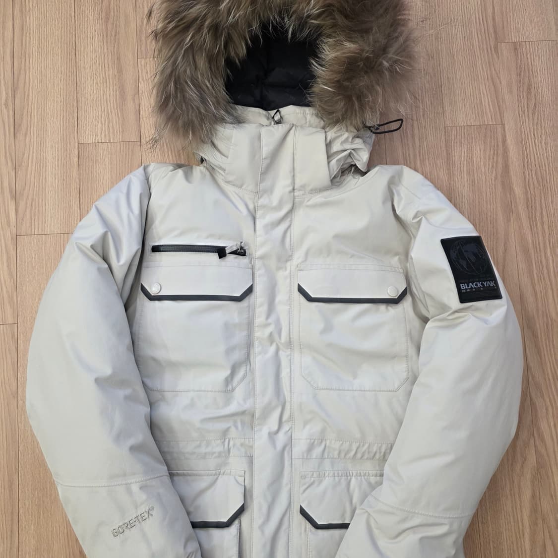 블랙야크 여성 엣지 다운 오리지널 고어텍스(최고급) 패딩 90 상품이미지3