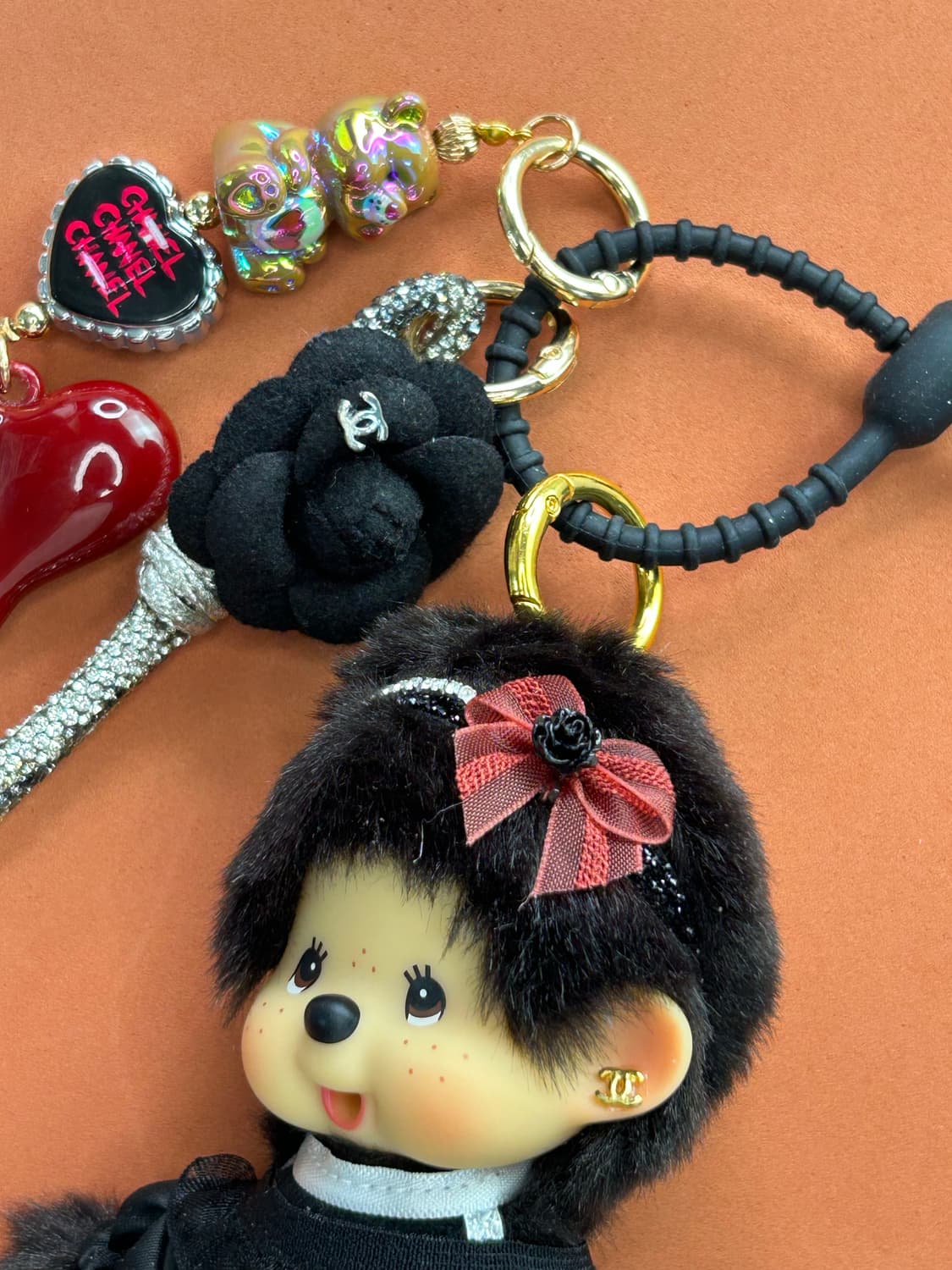 (69) ✨🖤정품몬치치커스텀_올블랙무드 레드하트포인트 상품이미지8