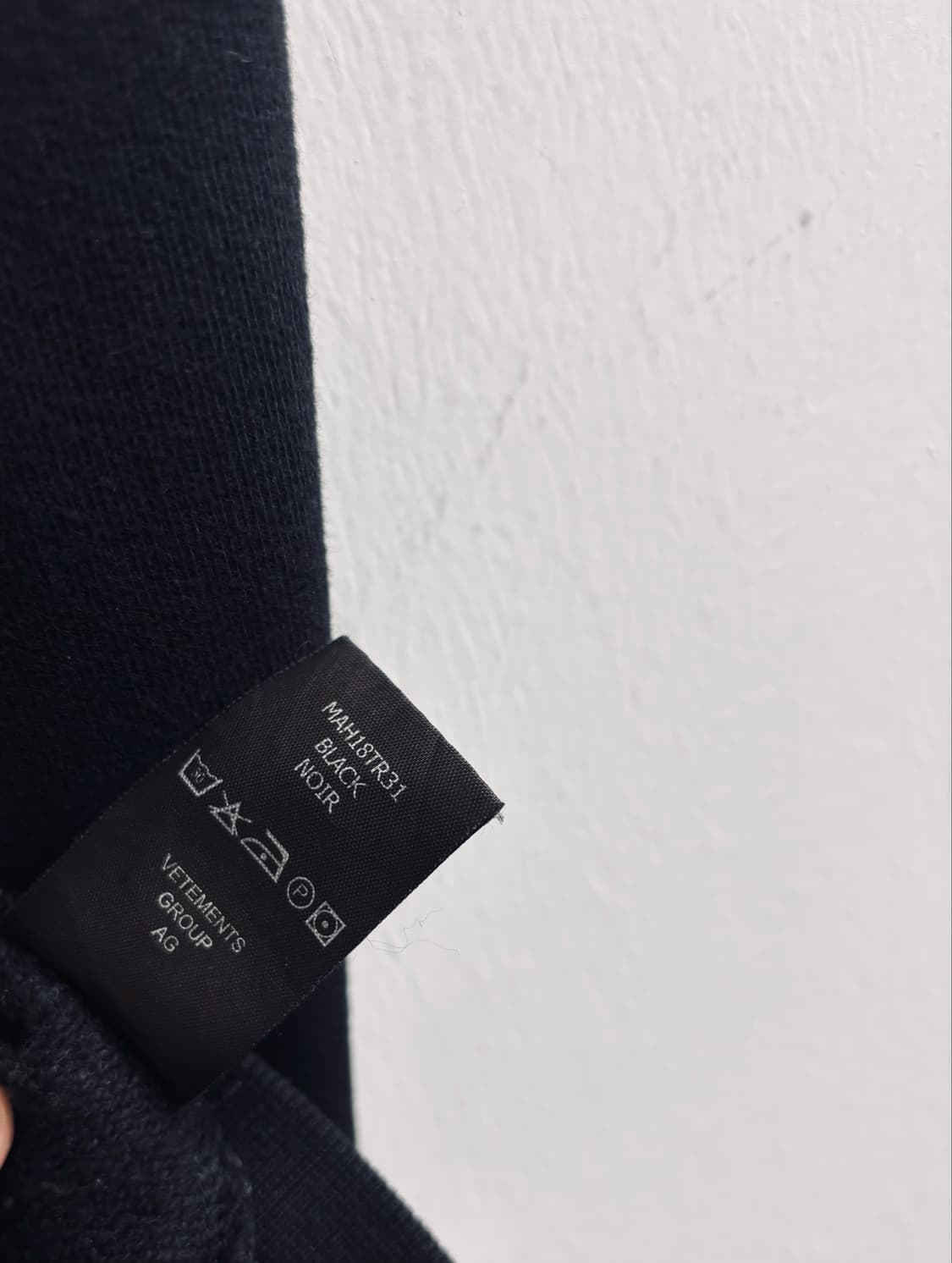 VETEMENTS 베트멍 브로 오버핏 스웻셔츠 상품이미지5