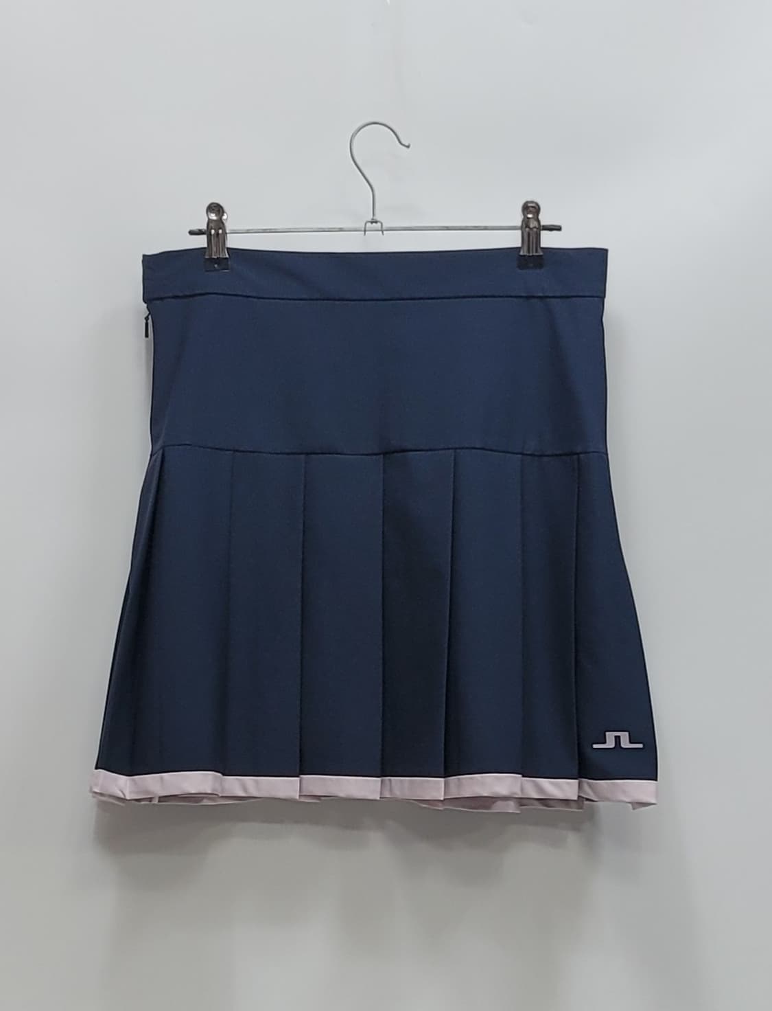 J.LINDEBERG 제이린드버그 플리츠 스커트 / 여 M 네이비
 상품이미지1