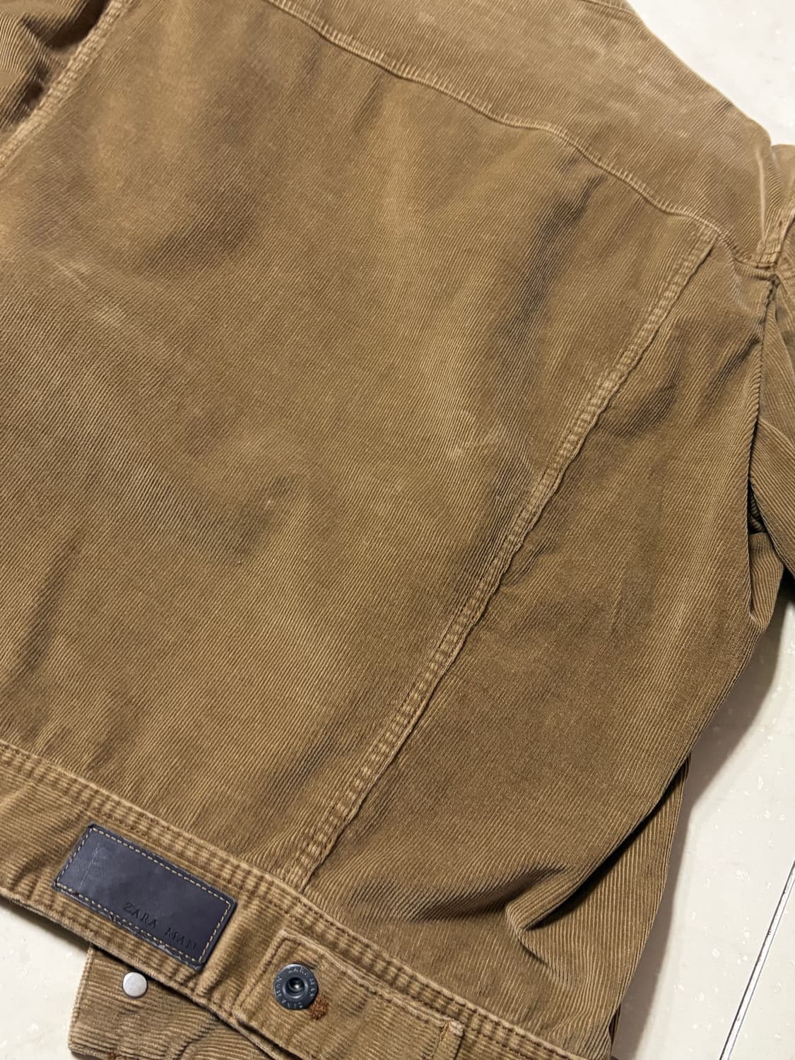 자라 코듀로이 트러커 상품이미지3