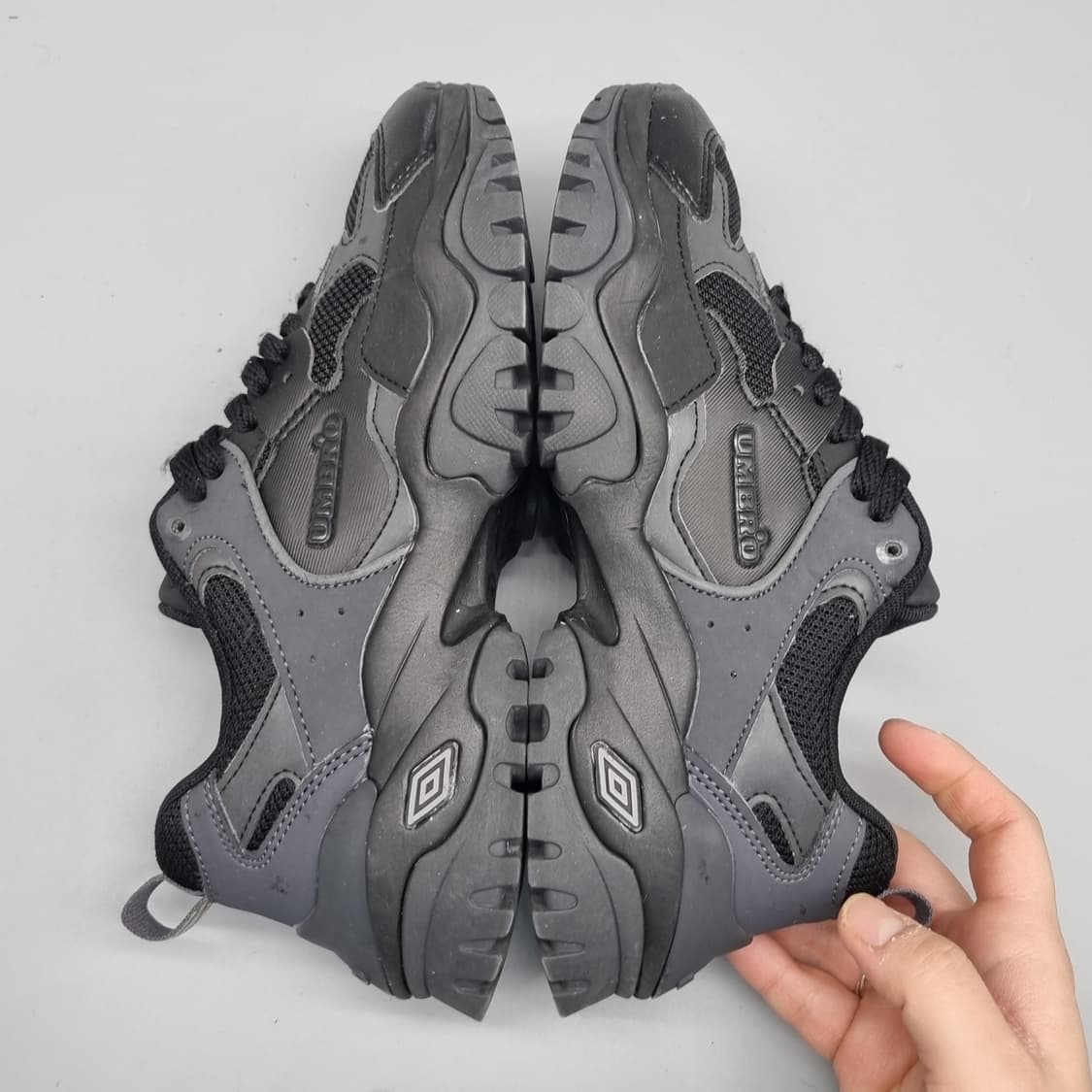 엄브로 범피 엑스 여성운동화230 상품이미지5