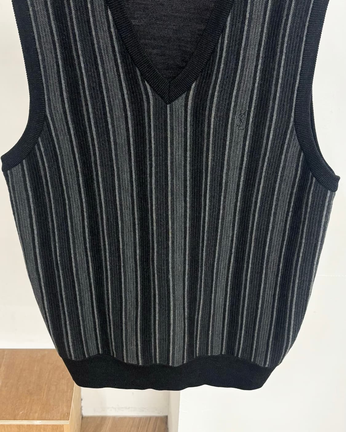 이브 생 로랑 스트라이프 울 니트 베스트 상품이미지5