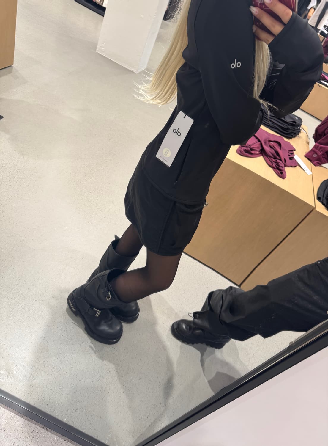 Alo yoga 알로 요가 Airlift Winter Warm 자켓 L 상품이미지3