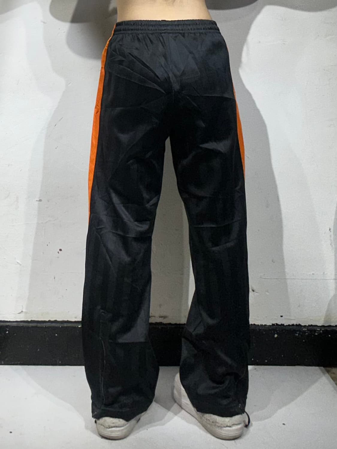푸마 블랙 오렌지 사이드 라인 와이드 팬츠 S 상품이미지3