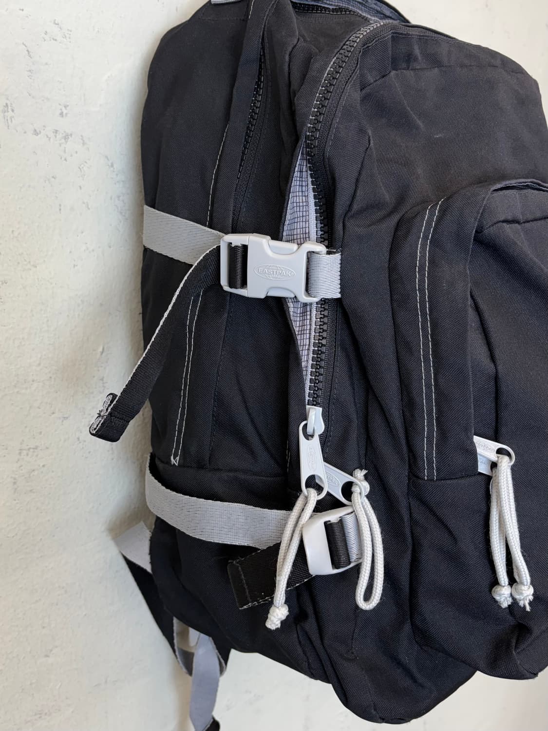 이스트팩 프로바이더 백팩 상품이미지6
