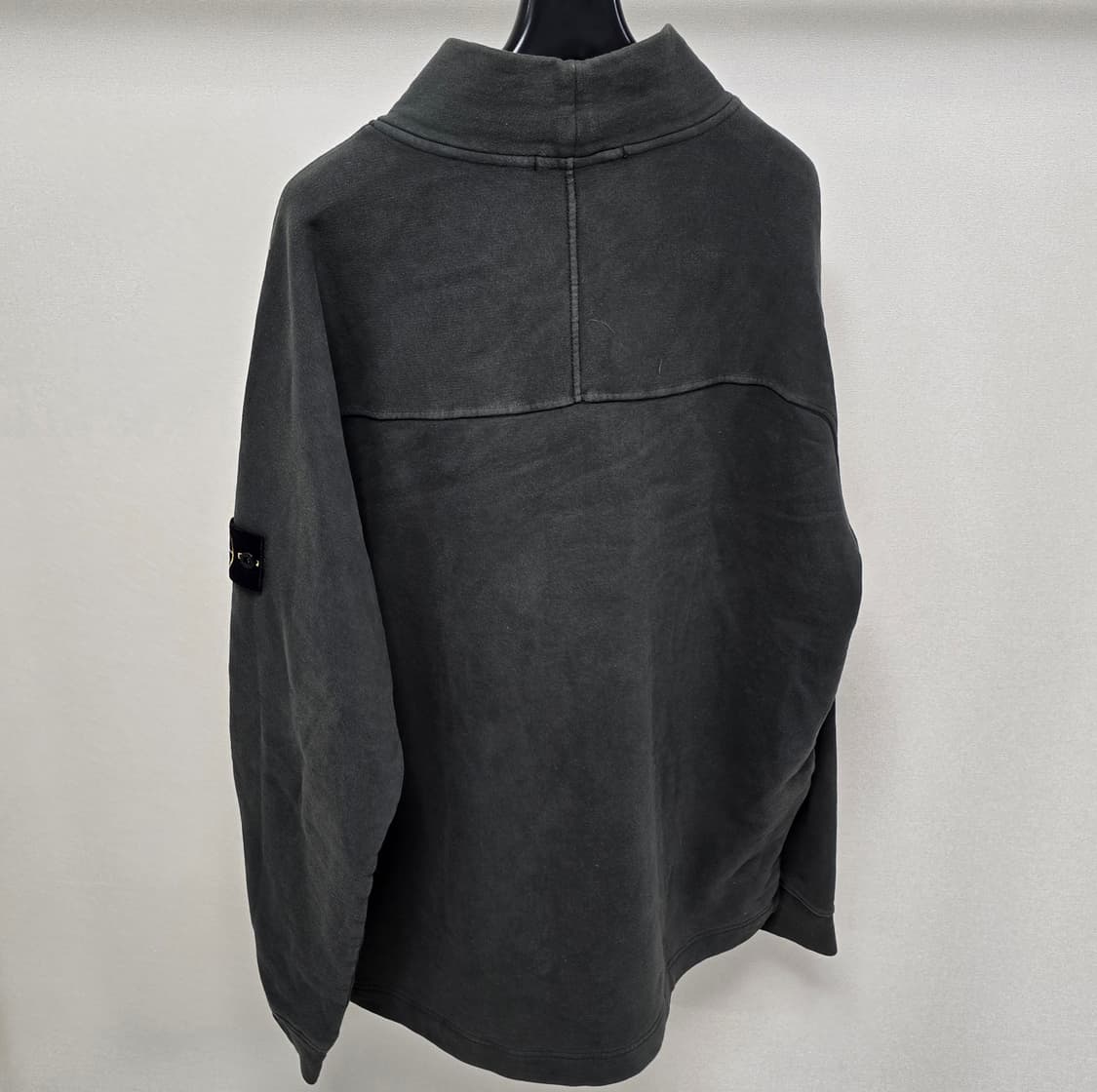 스톤아일랜드 모크넥 맨투맨 xl사이즈 105 판매 상품이미지3