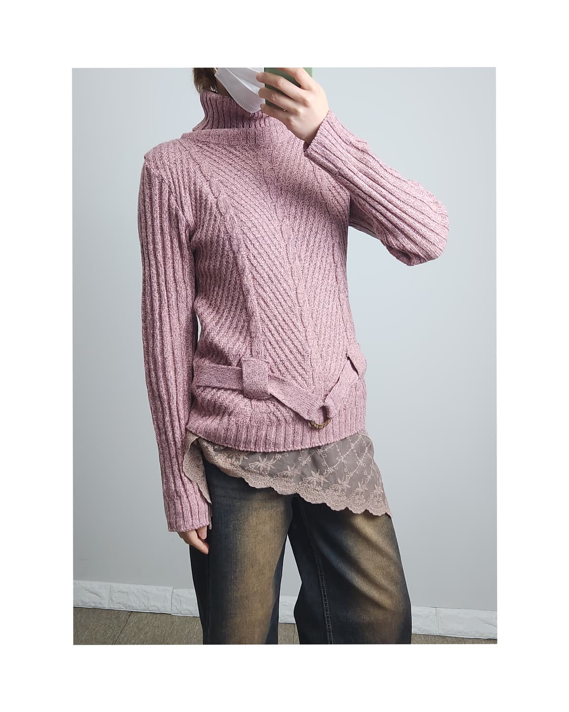 꼬임 벨티드 니트 상품이미지1