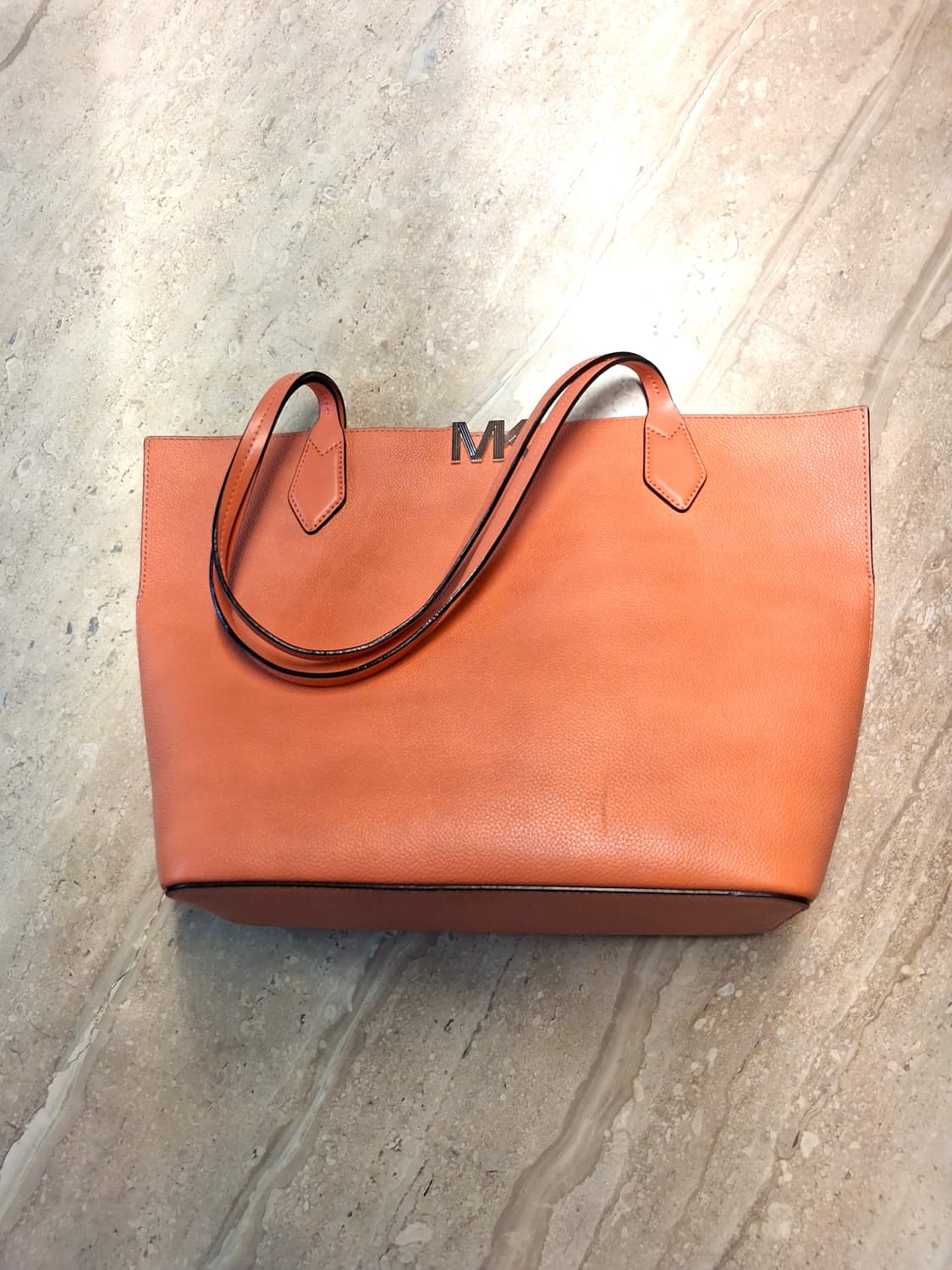 마이클 코어스 사피아노 쇼퍼백 상품이미지6