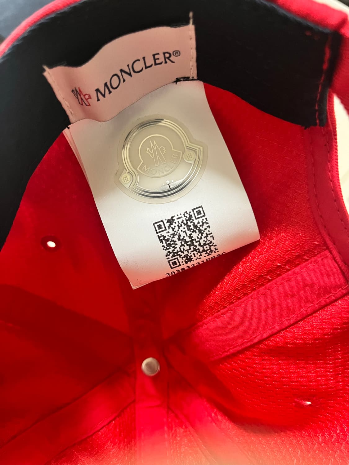 몽클레어 로고패치 베이스볼캡 상품이미지2