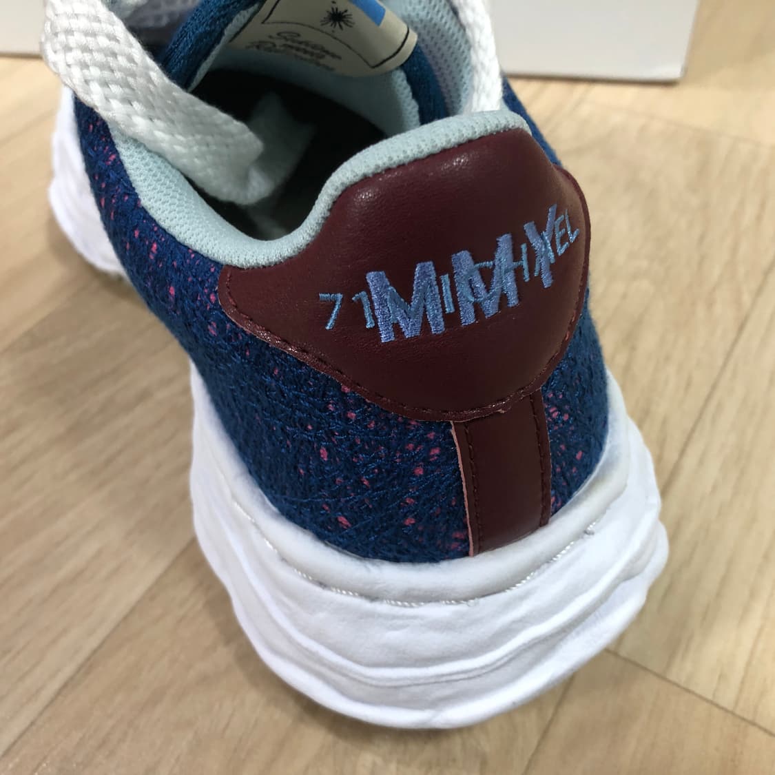 미하라야스히로 71 마이클 웨인 OG 솔 자수 스니커즈 블루 42 상품이미지8