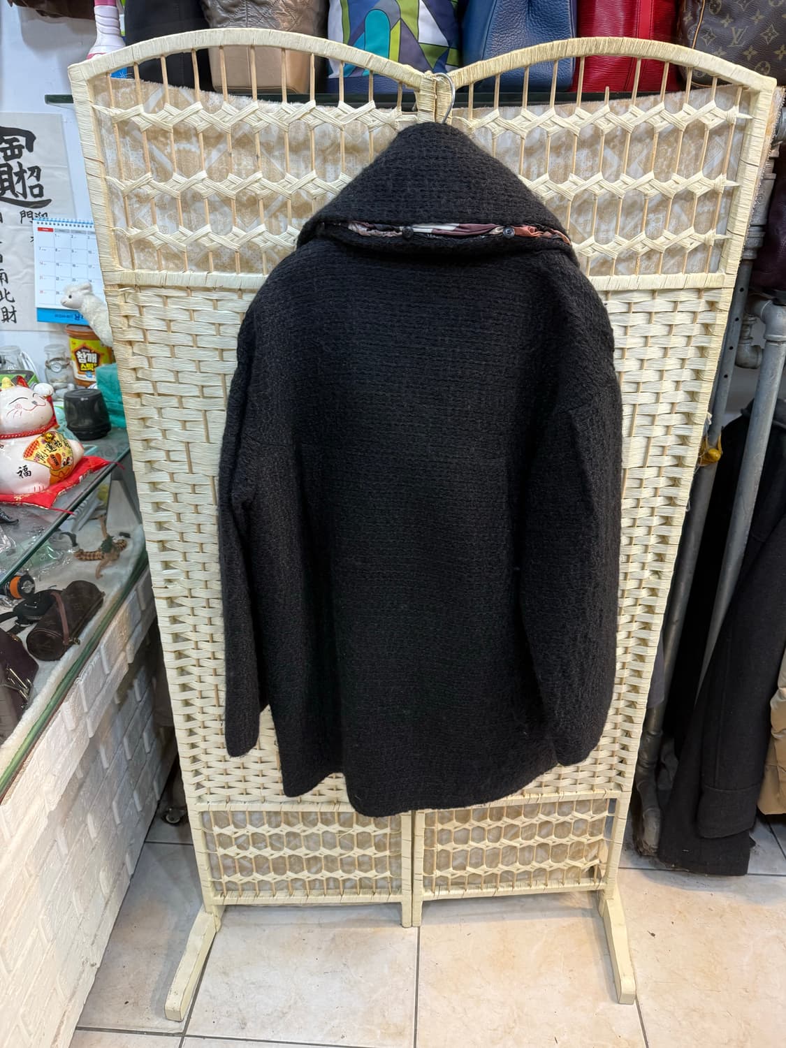 2/66 정품 이세이미야케 코트 팝니다 상품이미지2