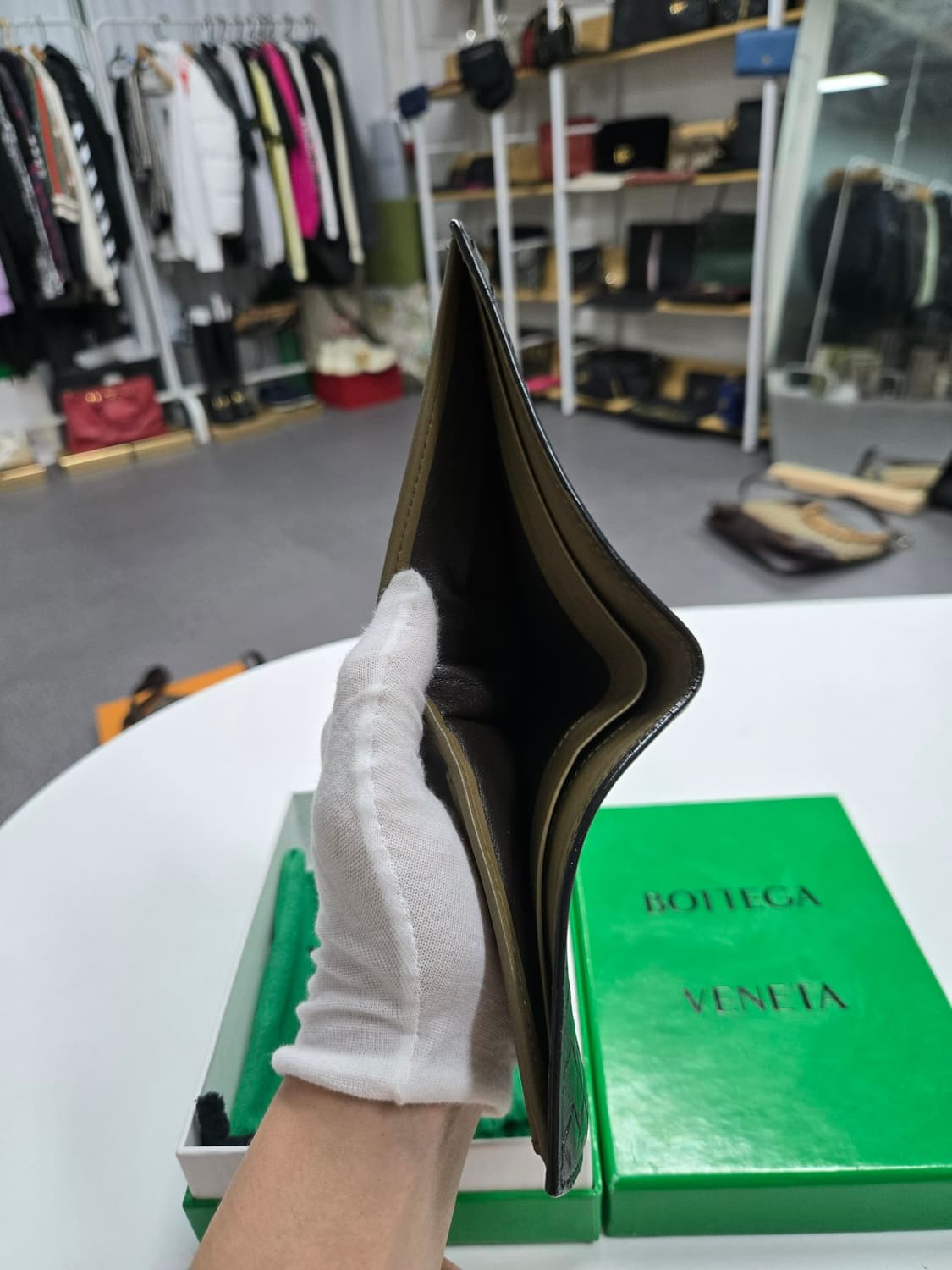 [정품] 보테가베네타 반지갑 상품이미지3