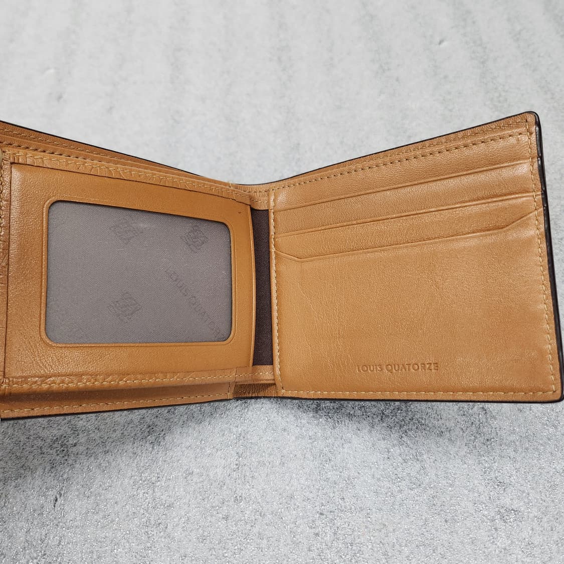 상태좋은 루이까또즈 정품 남성 반지갑 상품이미지5
