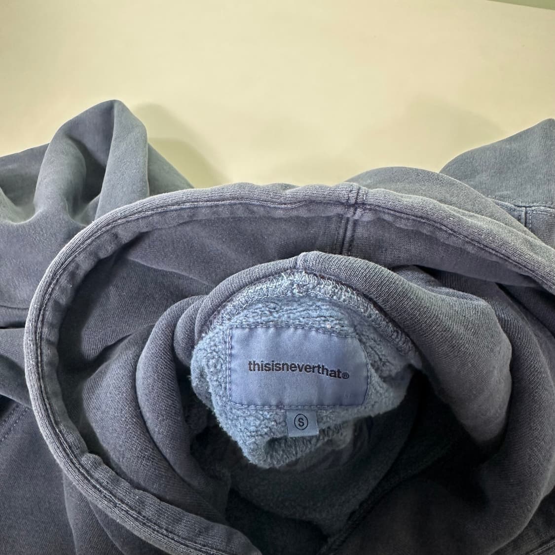 95 S 디스이즈네버댓 디네댓 오버핏 피그먼트 스웻후드티 상품이미지3