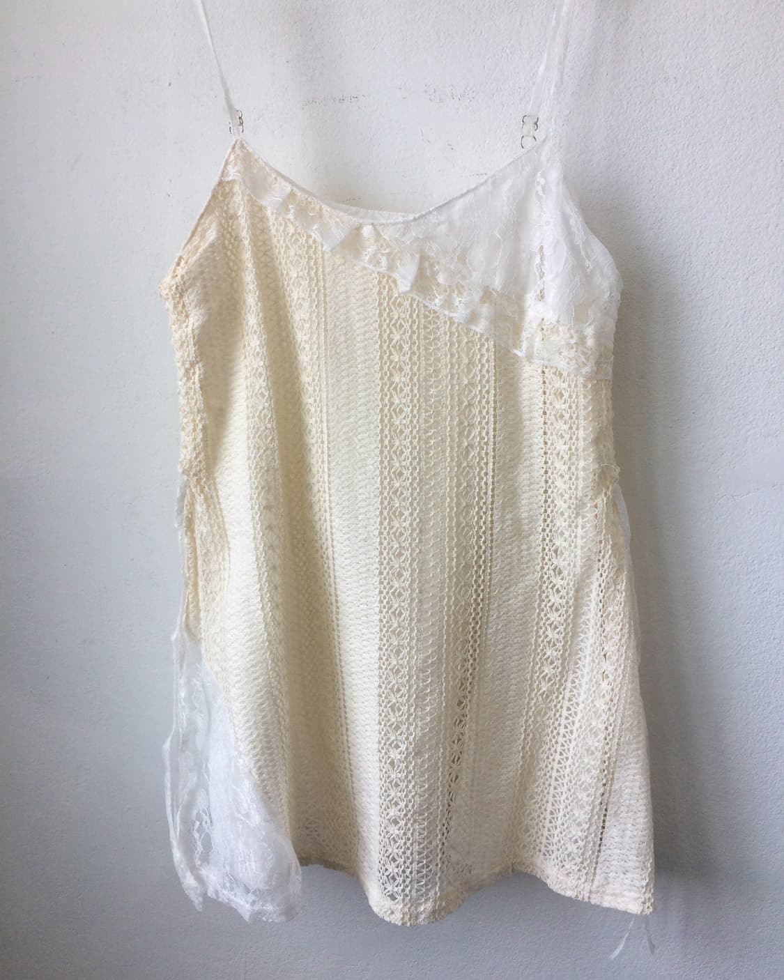 Lace trimming crochet sleeveless 상품이미지4