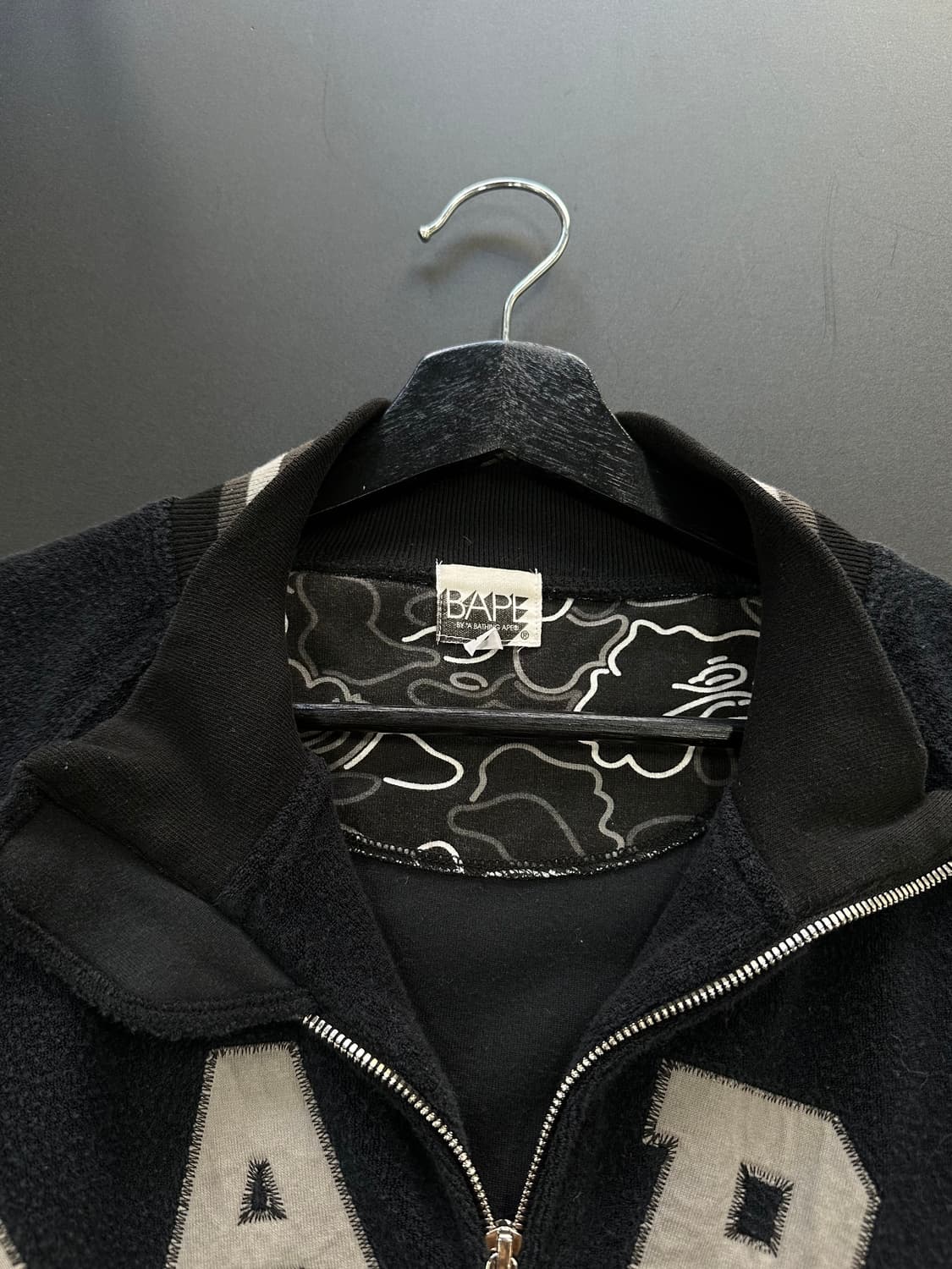 베이프 90s OG 스펠아웃  코튼트랙 투웨이 바시티자켓 상품이미지6