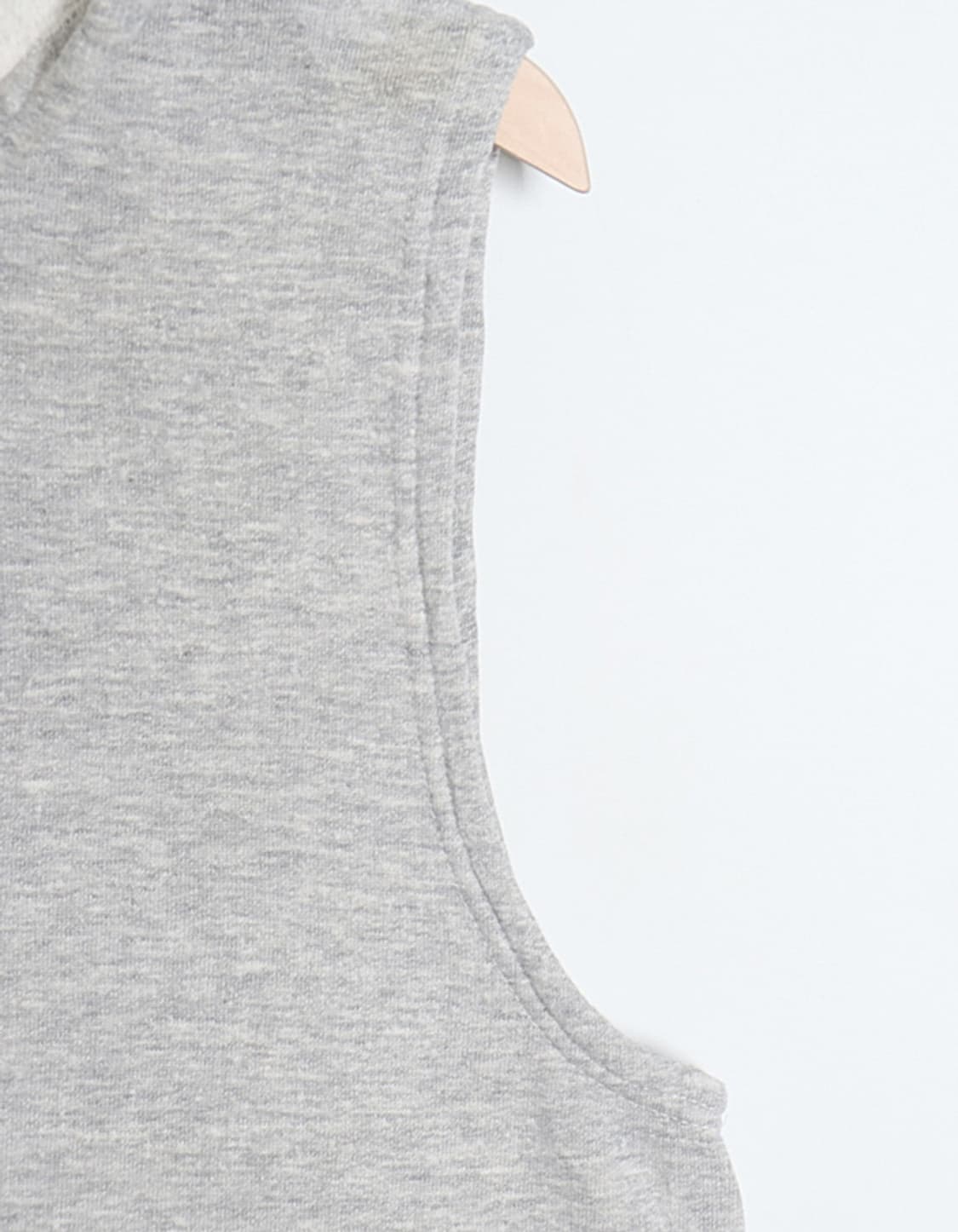 EMPORIO ARMNAI Sweat Sleeveless Hoodie 상품이미지3
