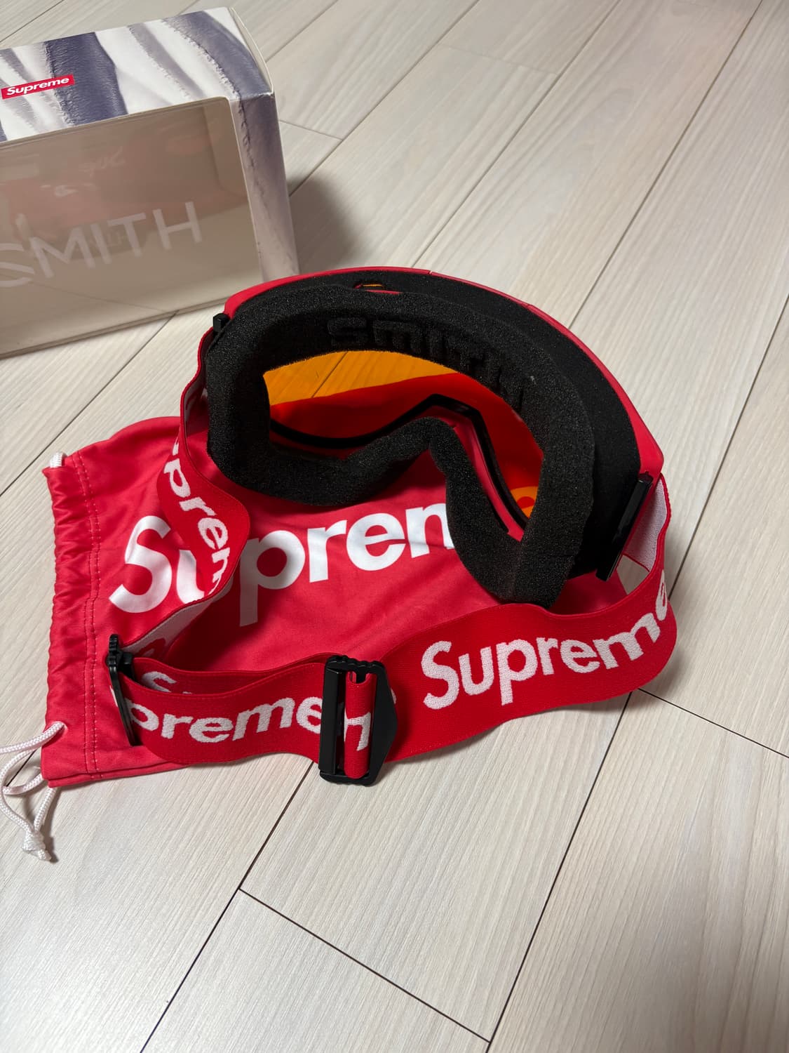 슈프림 스미스 스노우 고글 레드 상품이미지3