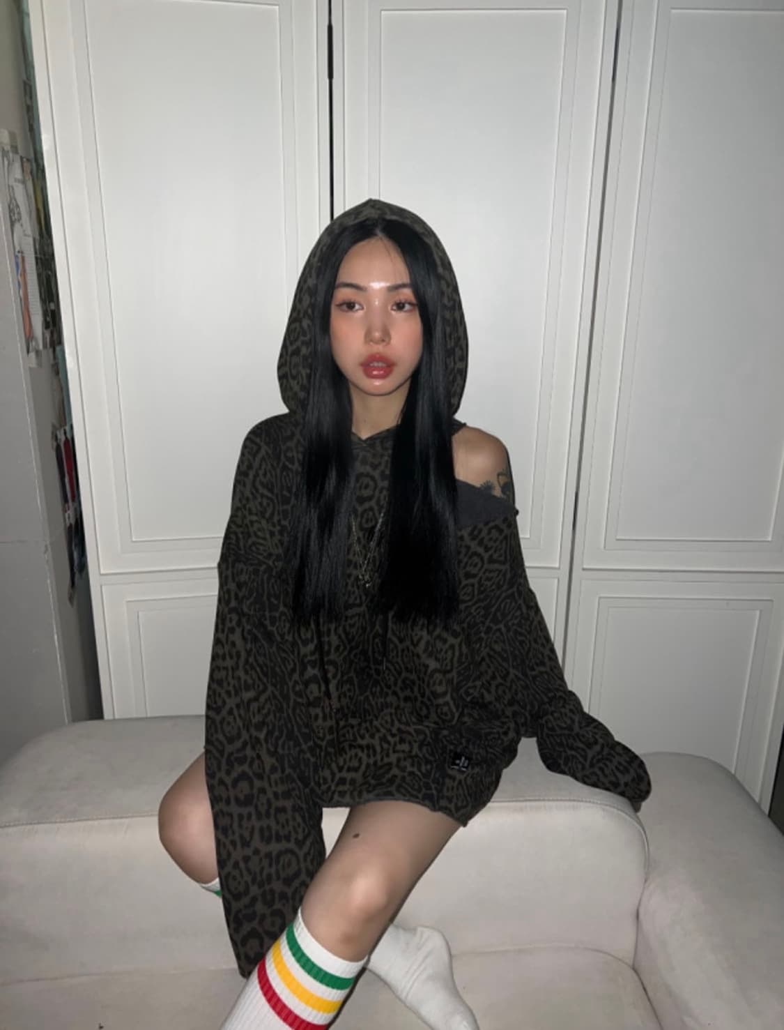 미스테리어스호텔 오프숄더 후디 레오파드 상품이미지1