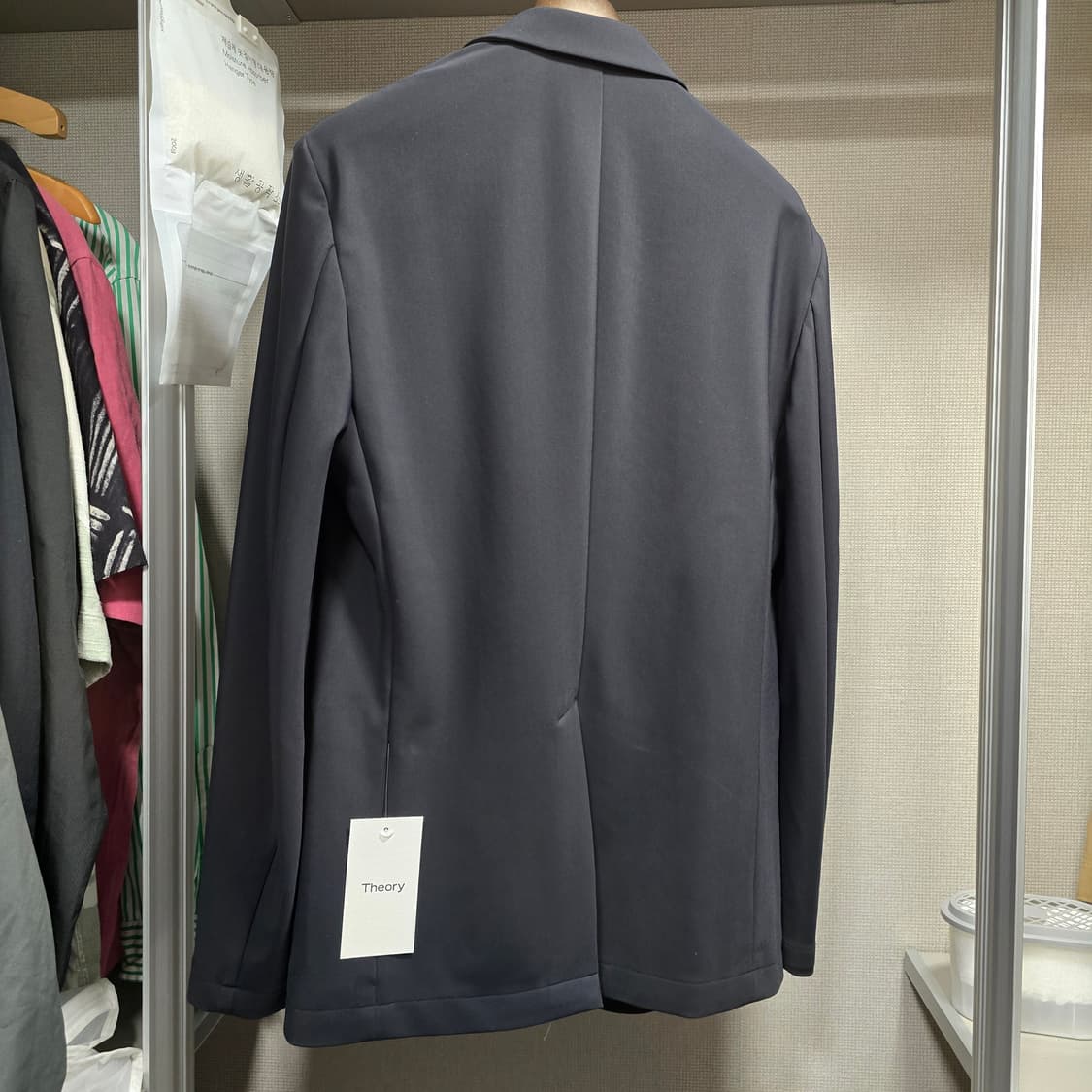 띠어리 프레시젼 폰테 수트 40/31 상품이미지2