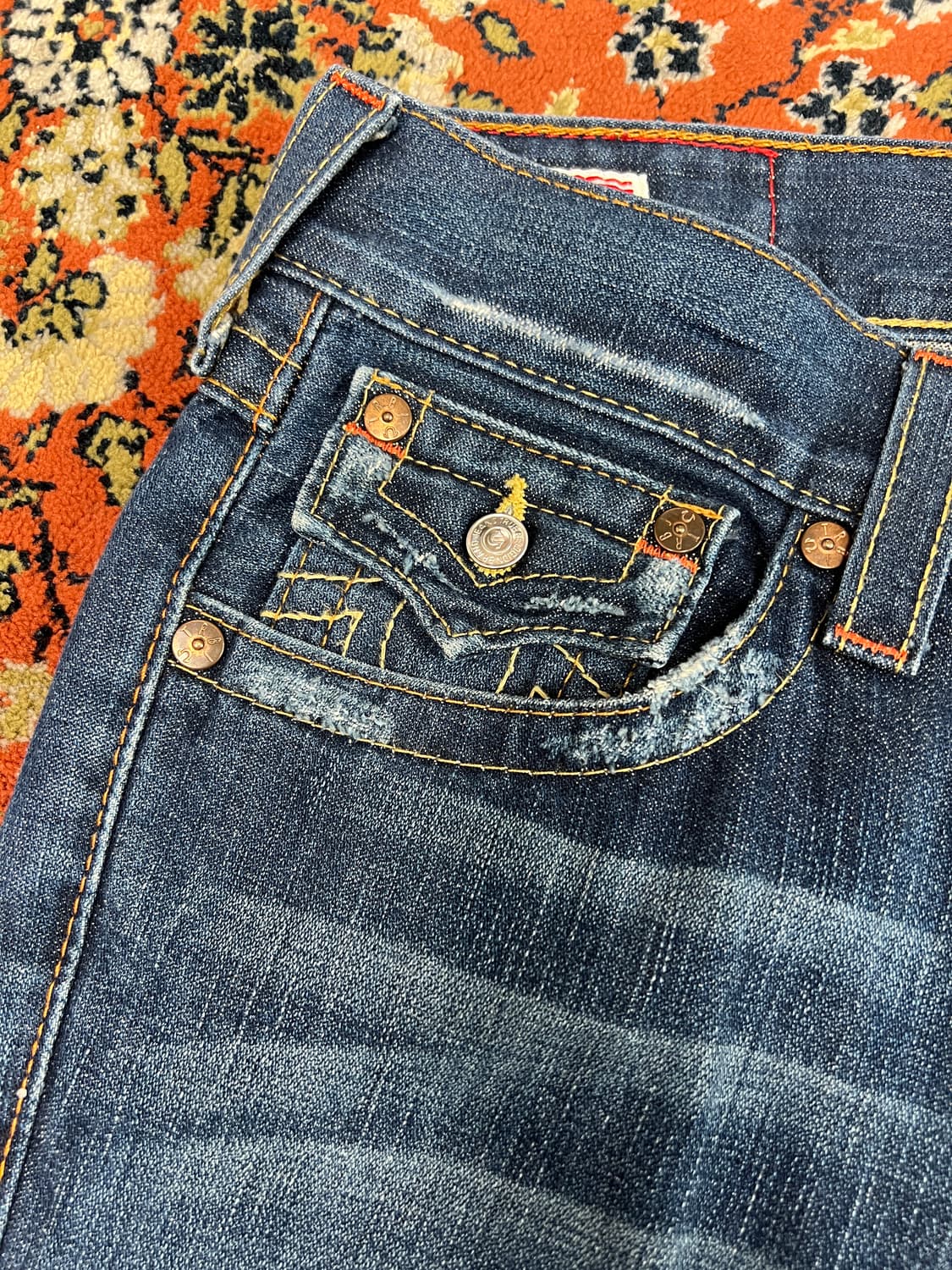 [29] 트루릴리전 Joey 조이 부츠컷 플레어 데님팬츠 상품이미지3