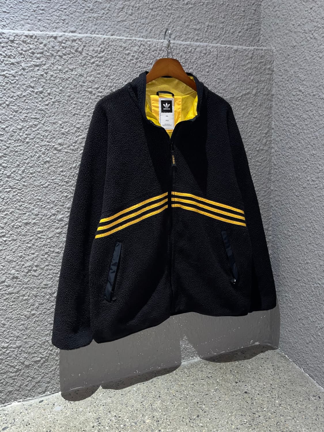 아디다스 삼선 배색 플리스 집업 상품이미지1