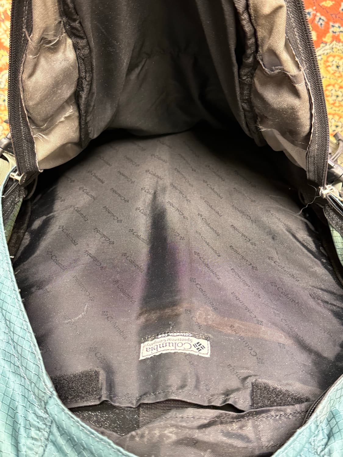 콜롬비아 블루 아웃도어 백팩 40L 상품이미지3