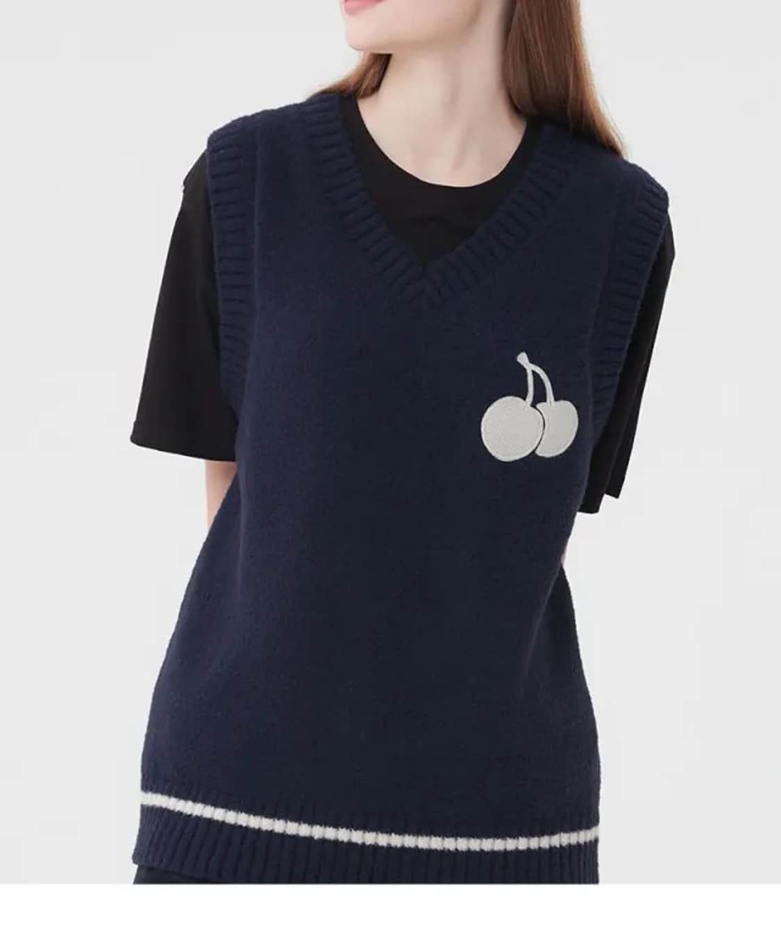 1) 키르시 오버핏 부클 니트 베스트 네이비 상품이미지5